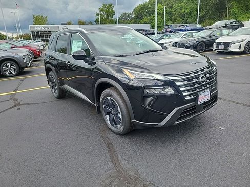 New 2026 Nissan Rogue SV w/ SV Premium Package image 8