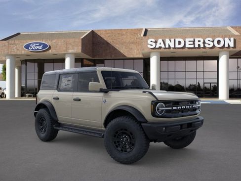 New 2026 Ford Bronco Outer Banks image 7