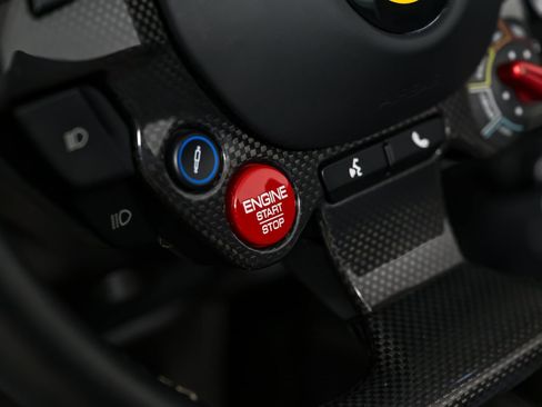 Certified 2021 Ferrari F8 Tributo image 39