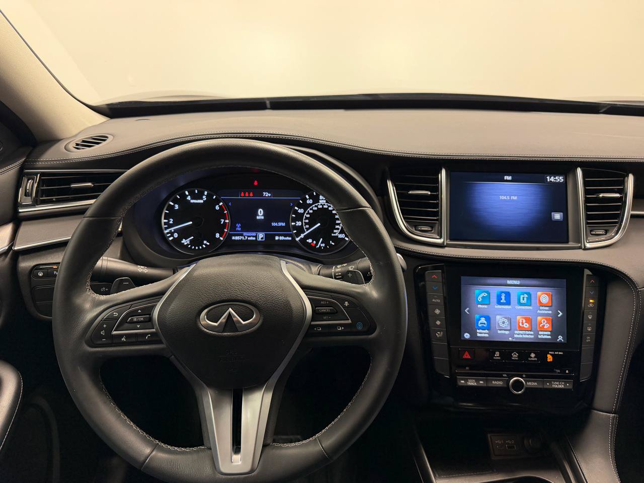 Used 2023 INFINITI QX50 Pure AWD/4WD image 18