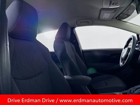 Certified 2022 Toyota Corolla LE image 24