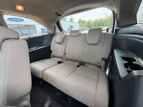 Used 2021 Honda Odyssey Touring image 12