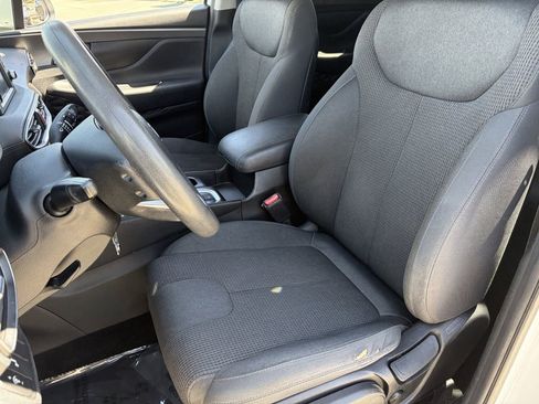 Used 2019 Hyundai Santa Fe SE FWD image 19