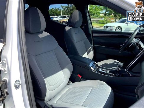 Used 2023 Hyundai Santa Cruz SEL Premium image 7