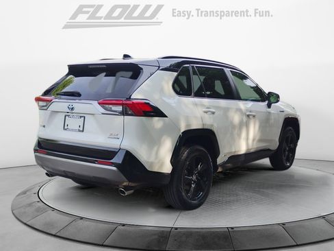 Used 2020 Toyota RAV4 XSE w/ XSE Grade Weather Package AWD/4WD image 9