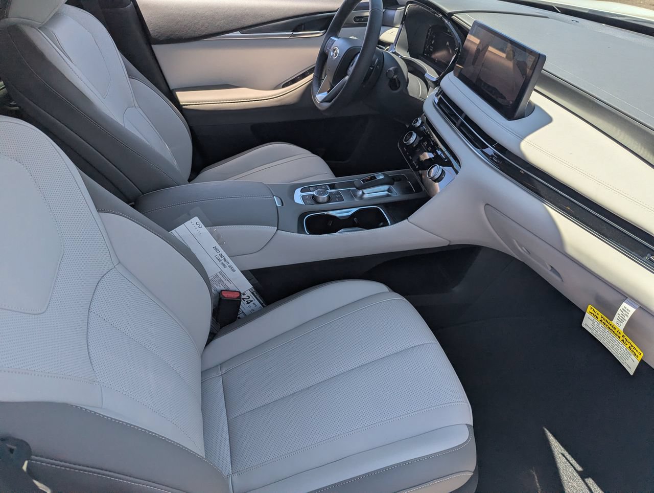 Certified 2027 INFINITI QX60 Luxe w/ Family Package AWD/4WD image 38