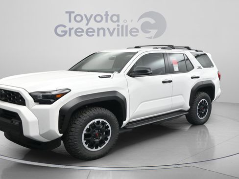 Used 2025 Toyota 4Runner 4WD image 1