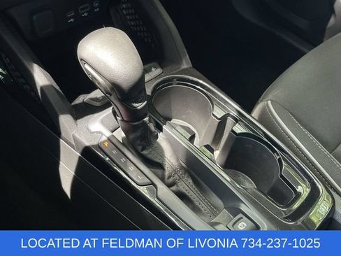 Used 2022 Chevrolet TrailBlazer LT w/ Convenience Package FWD image 15