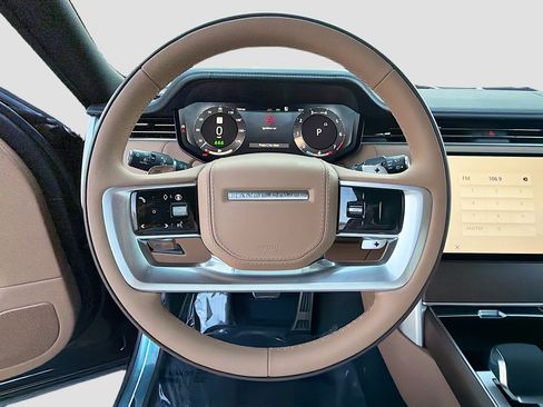 New 2026 Land Rover Range Rover SE AWD/4WD image 39