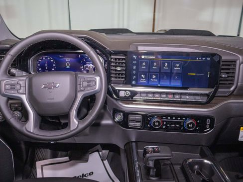 New 2026 Chevrolet Silverado 1500 LT Trail Boss w/ Convenience Package II AWD/4WD image 13