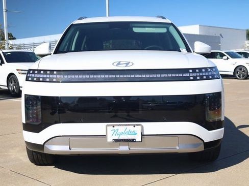 New 2026 Hyundai Ioniq 9 SEL AWD/4WD image 3