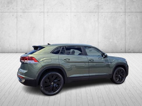 New 2026 Volkswagen Atlas Cross Sport SE image 5