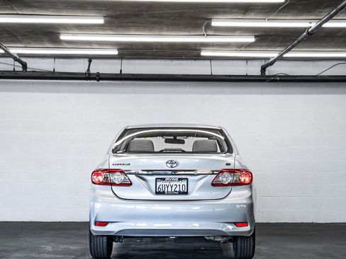 Used 2012 Toyota Corolla LE image 4