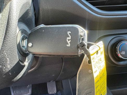 Used 2024 Kia Forte LXS image 20
