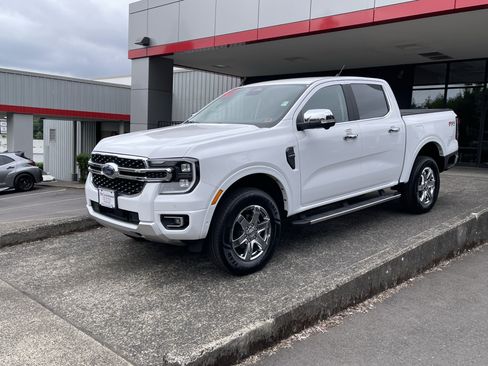 Used 2024 Ford Ranger Lariat w/ FX4 Off-Road Package AWD/4WD image 4