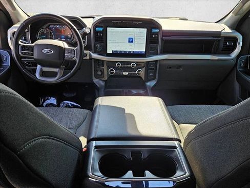 Used 2022 Ford F150 XLT w/ Equipment Group 302A High image 17