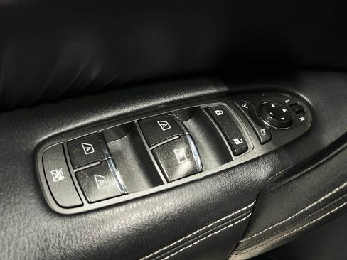 Used 2018 Nissan Armada Platinum w/ Captain Seat Package AWD/4WD image 17