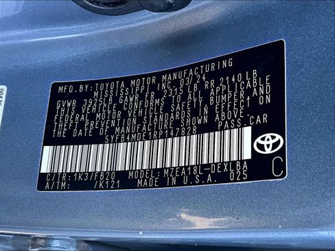 Used 2024 Toyota Corolla LE image 33