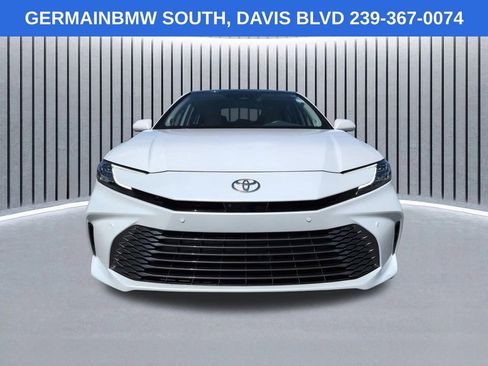 Used 2025 Toyota Camry XLE w/ Premium Plus Package FWD image 10