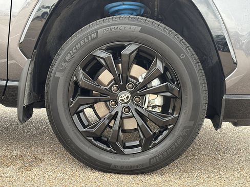 Certified 2024 Toyota RAV4 XSE AWD/4WD image 10