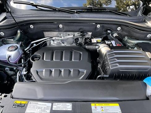 New 2026 Volkswagen Atlas Cross Sport SEL R-Line image 16