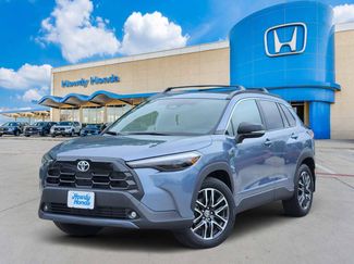 Used 2026 Toyota Corolla Cross XLE FWD video 1
