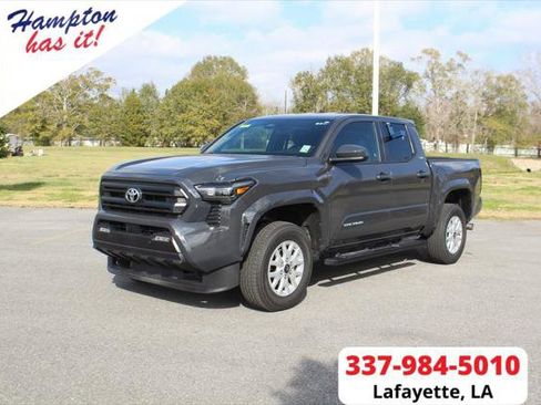 Certified 2025 Toyota Tacoma SR5 image 1