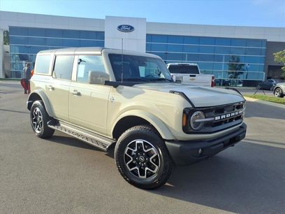 New 2025 Ford Bronco Outer Banks