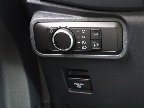 Used 2025 Ford Bronco 4-Door AWD/4WD image 36