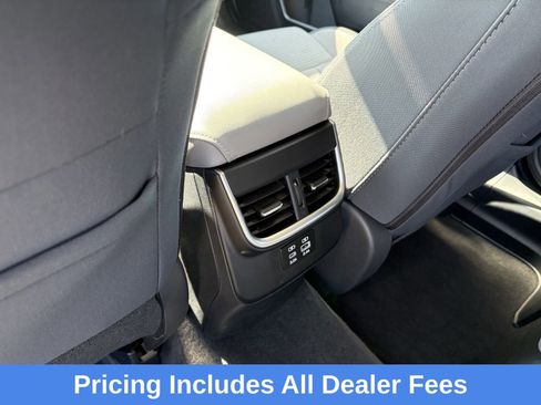 Certified 2025 Subaru Outback Premium AWD/4WD image 31