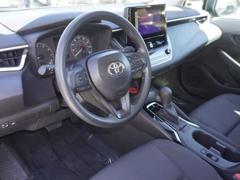 Certified 2025 Toyota Corolla LE image 11