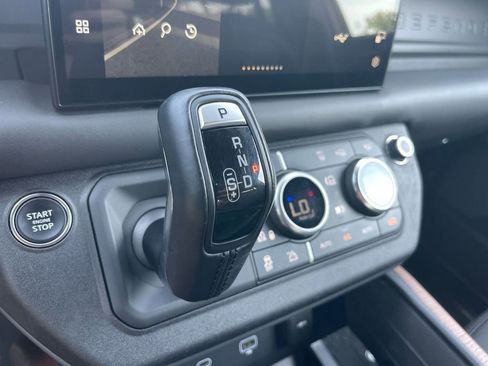 Used 2024 Land Rover Defender 110 X image 19