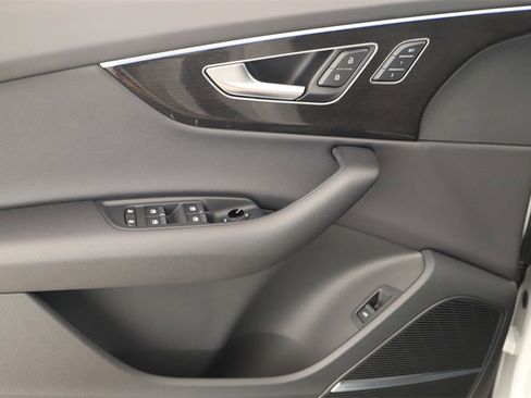 New 2026 Audi Q7 2.0T Premium image 23