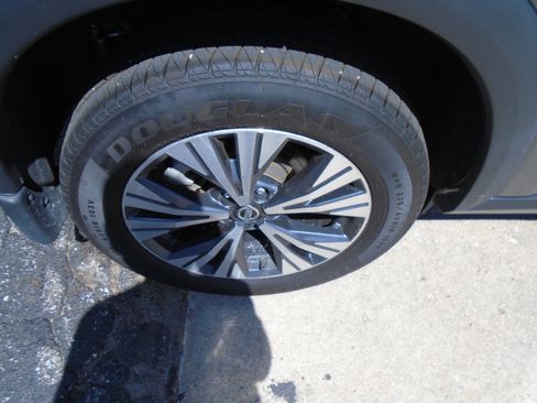 Used 2021 Nissan Rogue SV AWD/4WD image 20