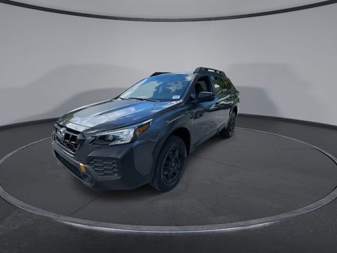 Used 2025 Subaru Outback Wilderness AWD/4WD image 3
