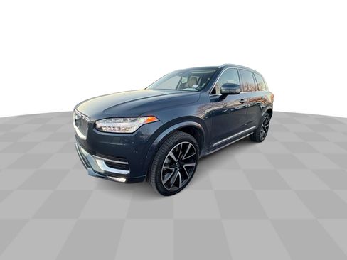 Used 2023 Volvo XC90 B6 Plus w/ Protection Package Premier image 5
