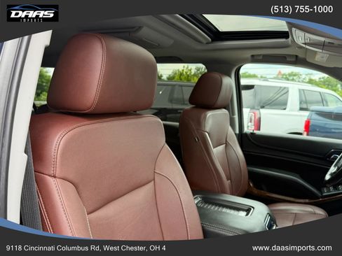 Used 2019 Chevrolet Suburban Premier w/ Premier Plus Edition AWD/4WD image 47