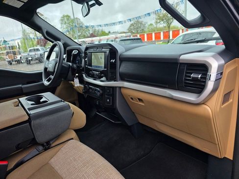 Used 2023 Ford F150 XLT image 22