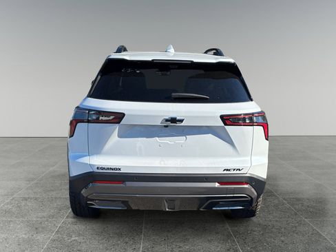 New 2026 Chevrolet Equinox ACTIV w/ Convenience Package III image 4