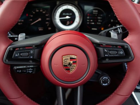Certified 2025 Porsche 911 Turbo S image 17