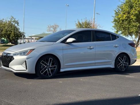 Used 2019 Hyundai Elantra Sport w/ Premium Package 03 image 2