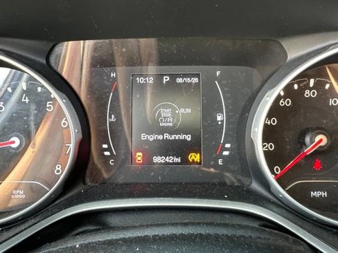 Used 2018 Jeep Compass Latitude AWD/4WD image 7