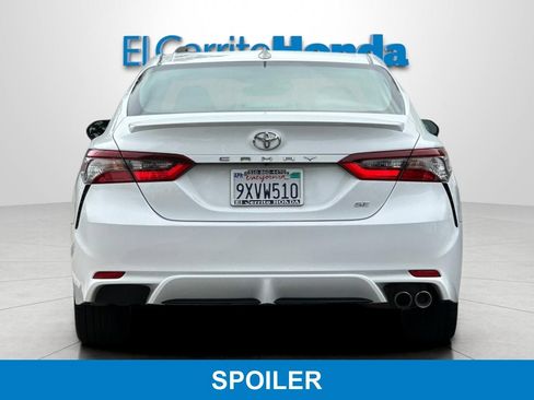 Used 2024 Toyota Camry SE FWD image 4