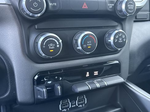 Certified 2022 RAM 1500 Big Horn AWD/4WD image 21