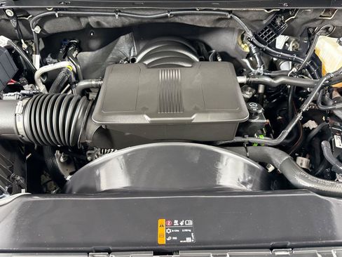Used 2025 Chevrolet Silverado 2500 LT w/ Convenience Package AWD/4WD image 39