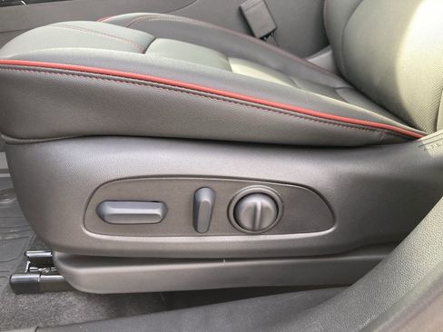 New 2026 Chevrolet TrailBlazer RS w/ Convenience Package image 11