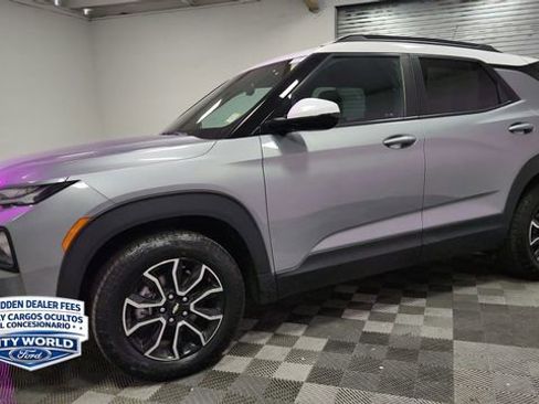 Used 2023 Chevrolet TrailBlazer ACTIV w/ Convenience Package FWD image 4