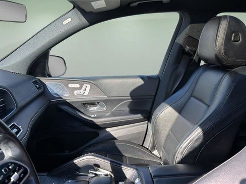 Used 2020 Mercedes-Benz GLS 450 4MATIC image 20