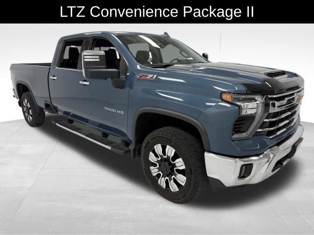 Certified 2024 Chevrolet Silverado 3500 LTZ w/ LTZ Premium Package AWD/4WD image 6