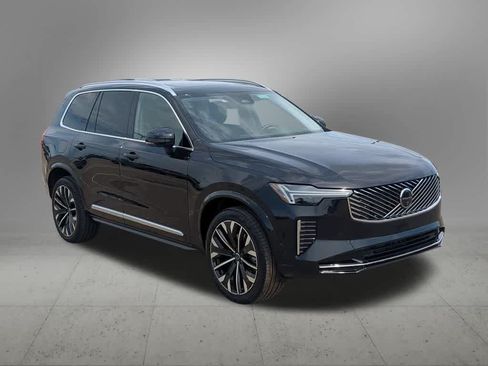 Certified 2026 Volvo XC90 B6 Plus AWD/4WD image 8